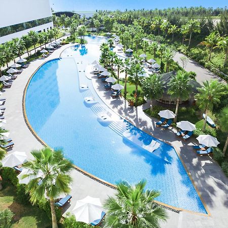 Selectum Noa Resort Cam Ranh Exterior foto