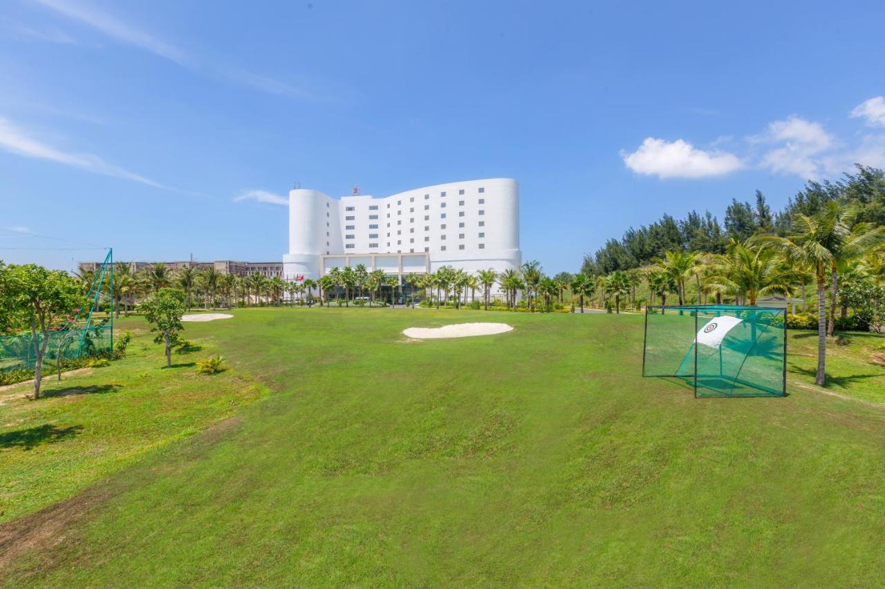 Selectum Noa Resort Cam Ranh Exterior foto