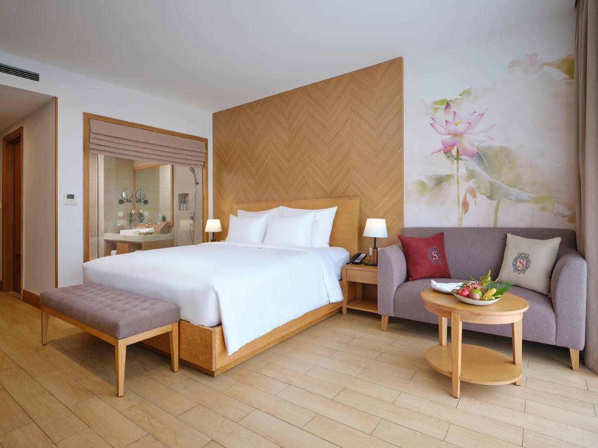 Selectum Noa Resort Cam Ranh Exterior foto