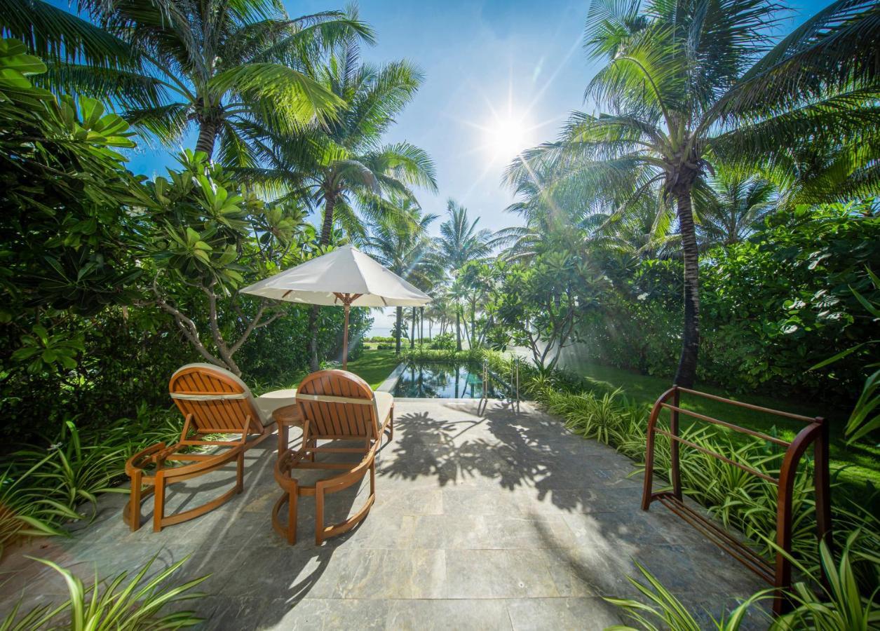 Selectum Noa Resort Cam Ranh Exterior foto